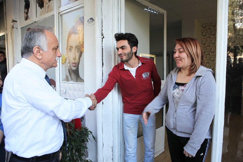 Bayraklı’da esnaf sayısı 5 bine yaklaştı!