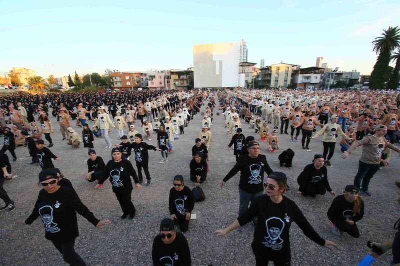 Bayraklı’da heyecan dorukta!