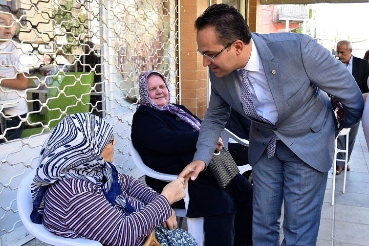 Bornova’da sorunlara yerinde çözüm