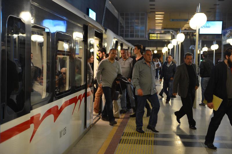 Narlıdere metrosu için dosya alan firma sayısı 30'a çıktı