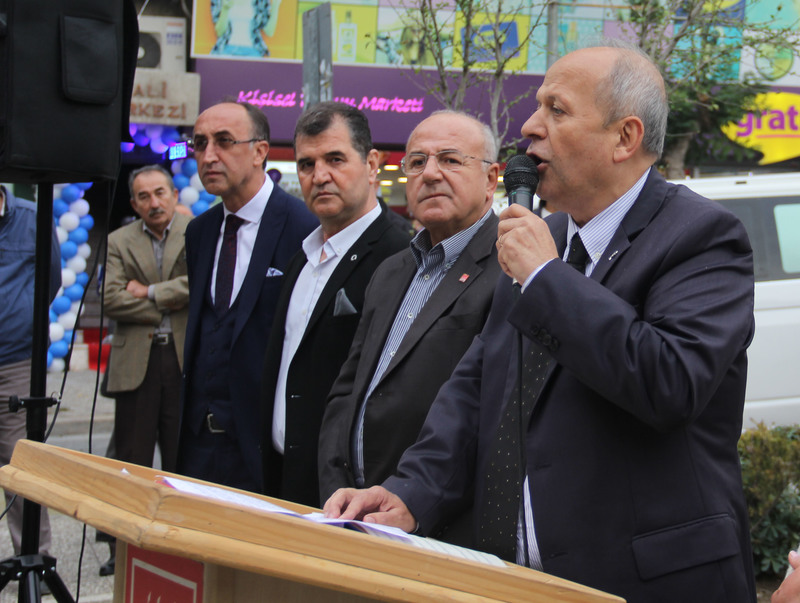 Osman Koçanalı adaylığını açıkladı