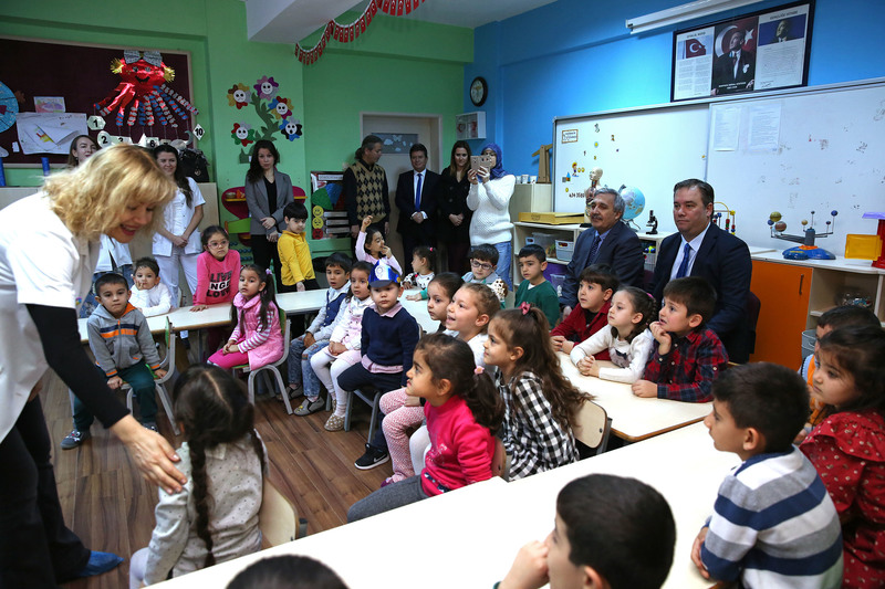 Bucalı miniklere diş bakımı eğitimi