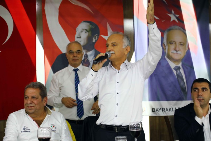 Efsaneler Bayraklı’da bir araya geldi