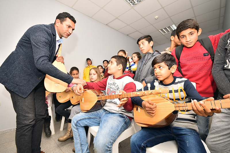 Büyükşehir Belediyesi "mahalle orkestraları" kuruyor