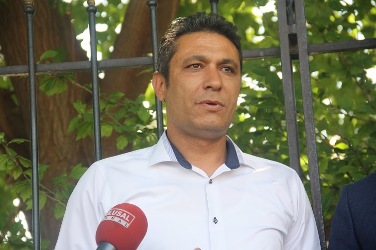 Atatürk Lisesi'nde yaşanan olaya tepkiler büyüyor