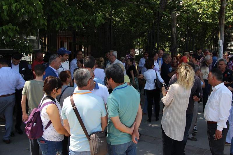 Atatürk Lisesi'nde yaşanan olaya tepkiler büyüyor