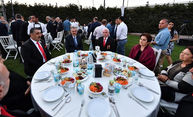 Şehit ve gazilere “minnet gecesi”
