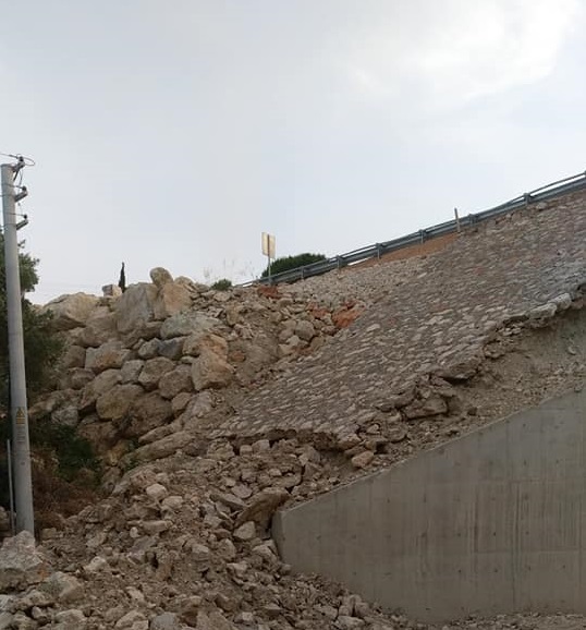 Karaburun'da tehlike sinyali