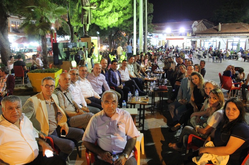 Gündüz köylerde, akşam merkezde!