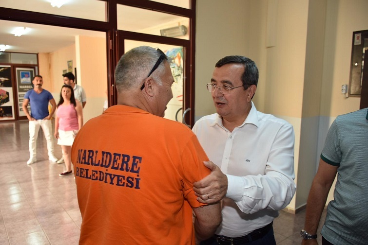 Başkan Batur personeliyle bayramlaştı