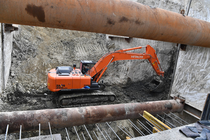 İzmir'in 115 metro vagonu için 2 katlı yeraltı otoparkı yapılıyor
