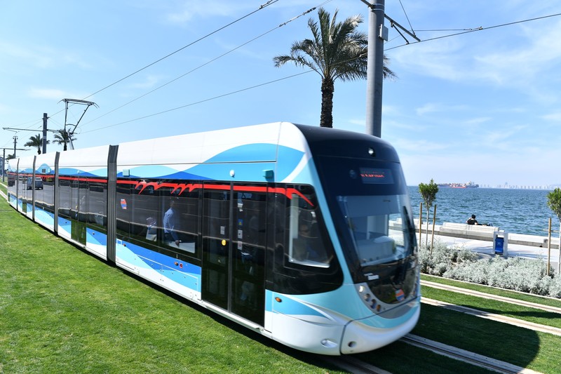 Konak Tramvayı "resmen" başlıyor