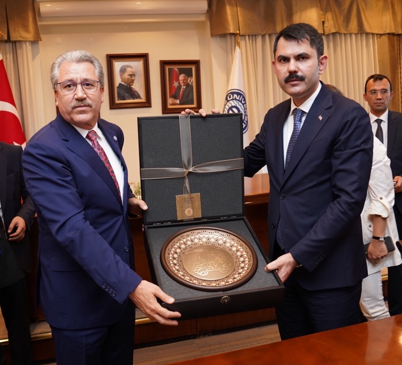 EÜ’de fiziki değişim ve dönüşümün ilk adımı atıldı