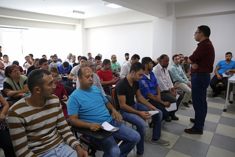 Buca’dan işsizliğe neşter