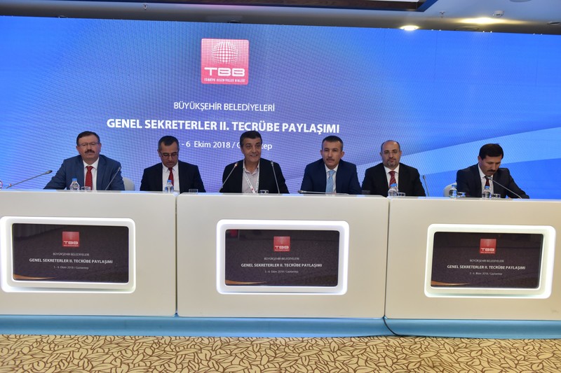 Gaziantep’te ‘İzmir Modeli’ni anlattı