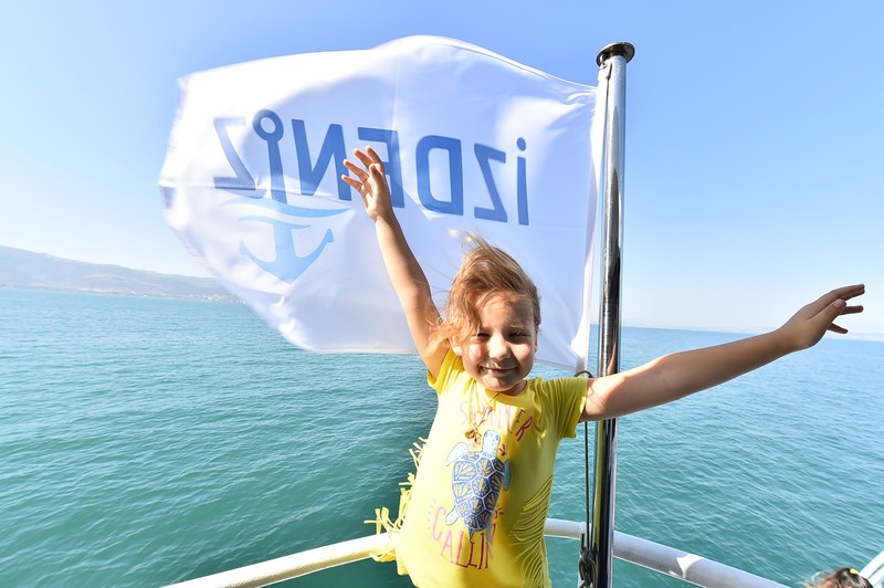 İZDENİZ'de "Bayram bereketi"