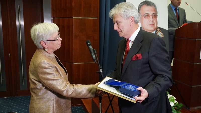 TOMTİM'den Karlov Vakfı'na anlamlı jest