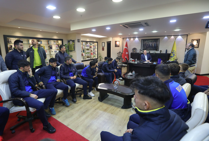 Buca Belediye Başkanı Piriştina: “Bucaspor sahipsiz değildir”