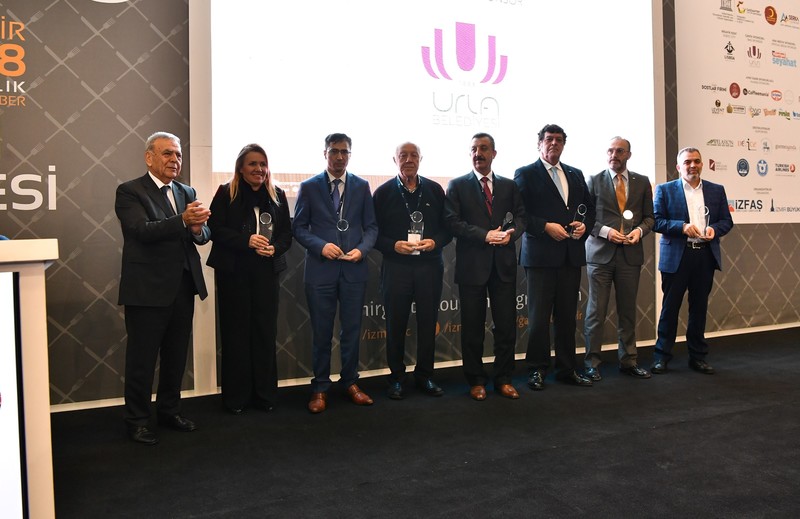 "Alınamayacak mesafe, aşılamayacak engel yok"