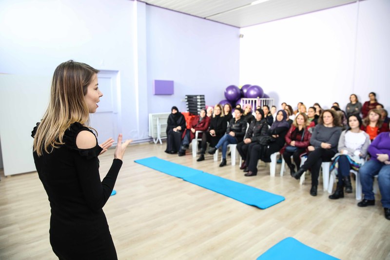 Bucalı kadınlara ücretsiz psikolojik destek