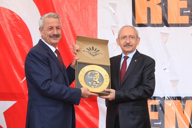 Karabağlar Belediye Başkan aday adayı Sıtkı Kürüm: ‘Yarım kalan hikayeyi tamamlamak için yola çıktım’