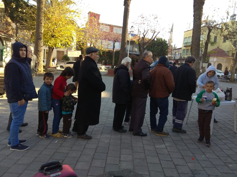 Evsizlerin 'çorbacı dayısı'