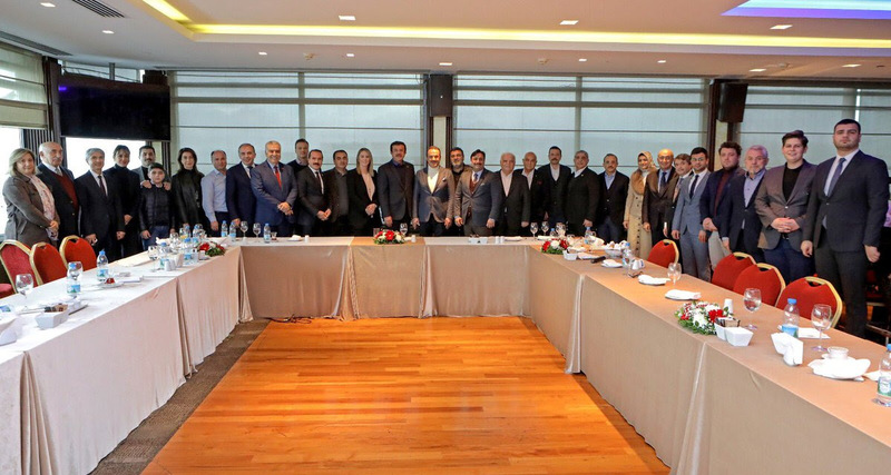 AK Parti İzmir’de ‘birliktelik’ mesajı