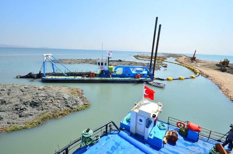 Büyükşehir Belediyesi, İzmir'in en büyük hayalini gerçekleştiriyor