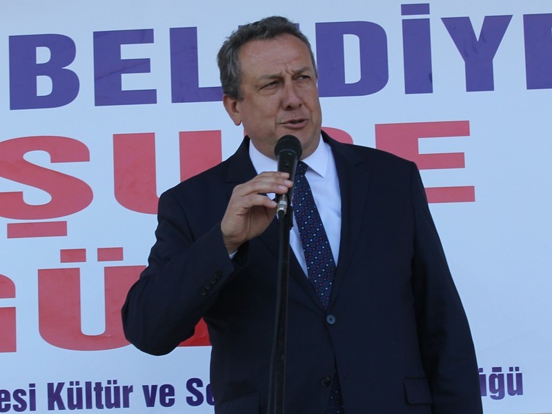 Başkan Kırgöz'den eski başkana borç eleştirisi: "Bütçesi 46 milyon, borcu 76 milyon TL"