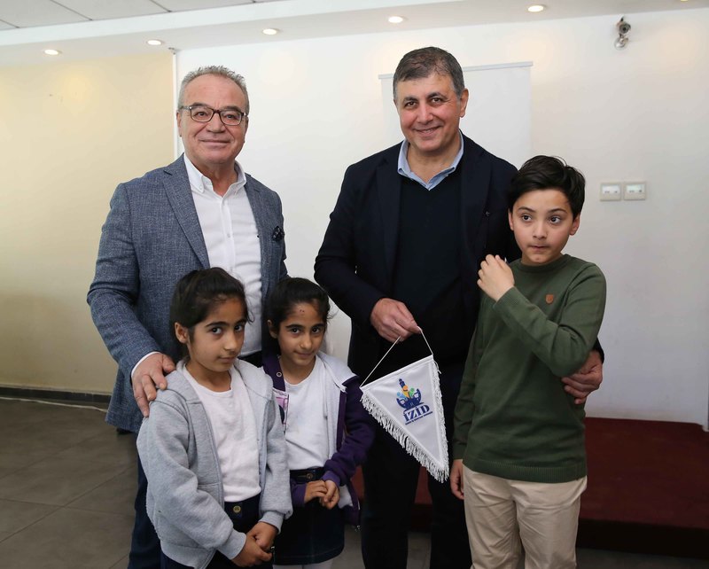 Başkan Tugay ‘iş dünyası’ ile buluştu