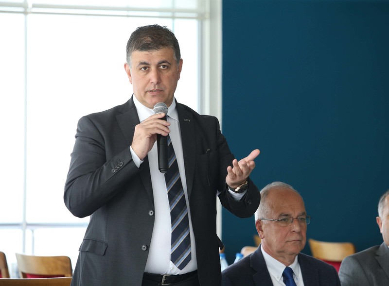 Karşıyakalılara ‘eşit hizmet’ sözü