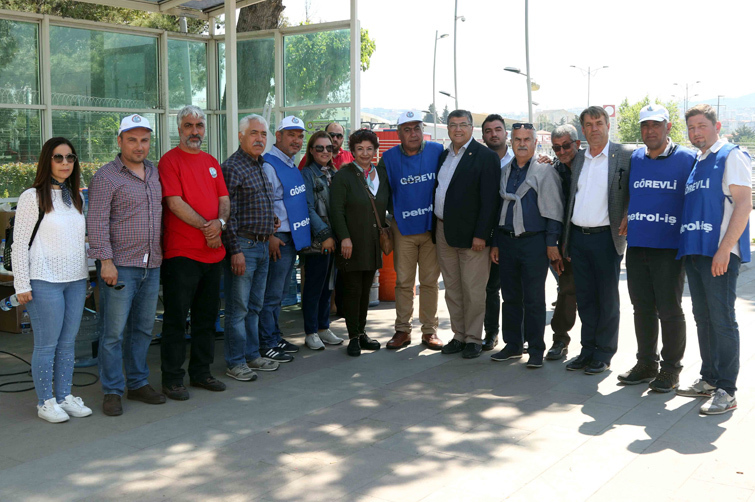 Milletvekili Sındır’dan TÜPRAŞ eylemine destek