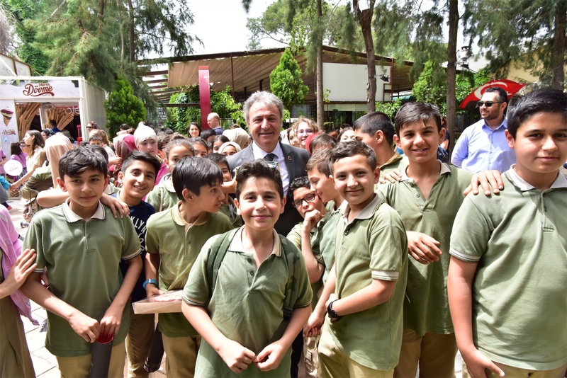 Bornova'da Bilim Şenliği başladı