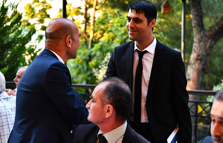 Başkan Soyer, "Mahallelerimizin ihtiyaçları anında çözülecek"