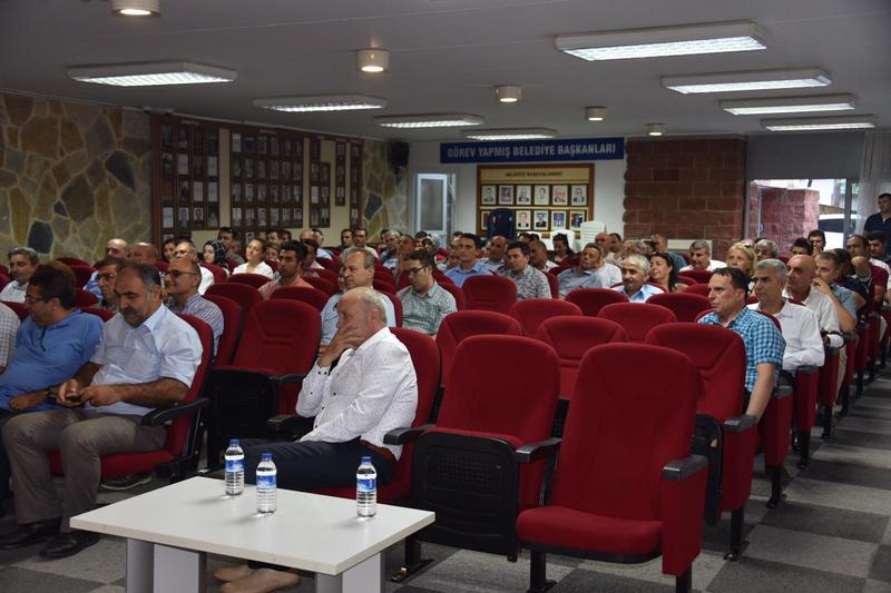 Başkan Karakayalı'dan çalışanlara "Biz büyük bir aileyiz" mesajı