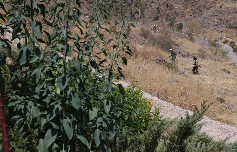 Karşıyaka Belediyesi’nden yangına karşı önlem!