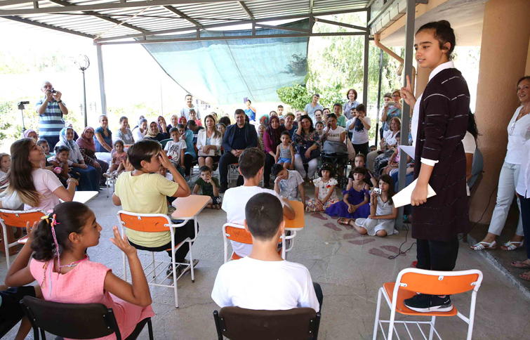 Cumhuriyet çocukları sanat ve sporla buluştu