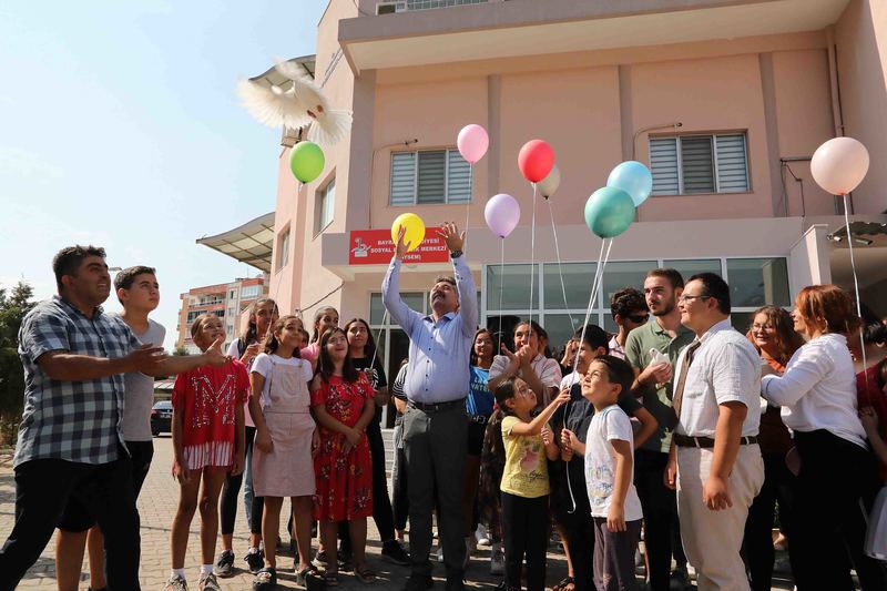 Bayraklı'da Dünya Barış Günü etkinliği