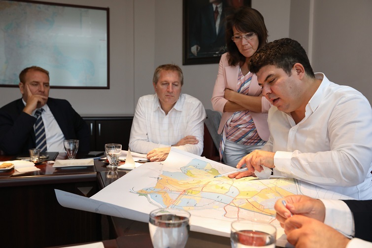 Buca’nın trafik devrimi başladı