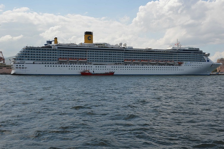 Kruvaziyer gemiler İzmir'e geri dönüyor