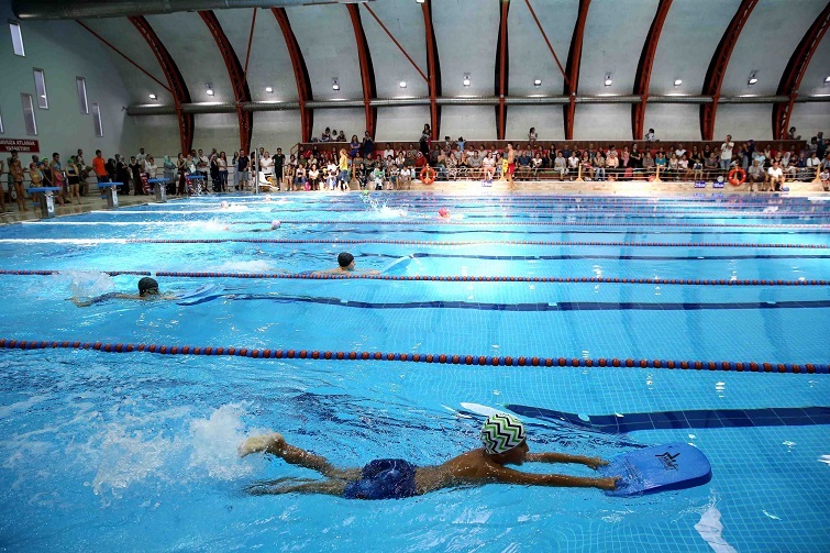 Karşıyaka'ya 'Temiz Havuz' sertifikası