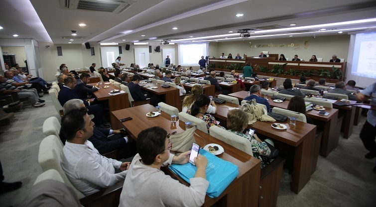 Karabağlar Belediyesi’nin 2020 bütçesi kabul edildi