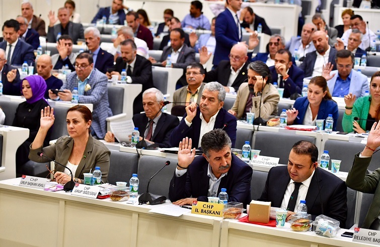 İzmir'de ulaşıma zam!