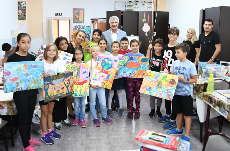 Narlıdere’nin kurslarına büyük ilgi