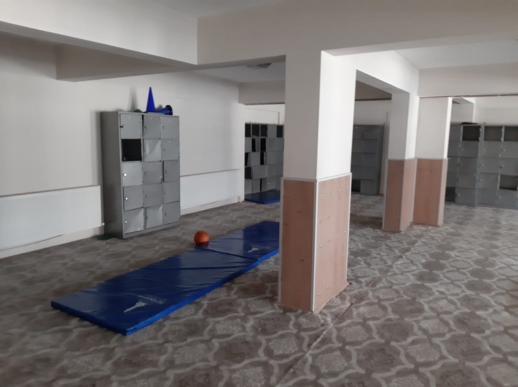 'Çocuklarımız çürük bir FETÖ binasına mecbur bırakıldı!'