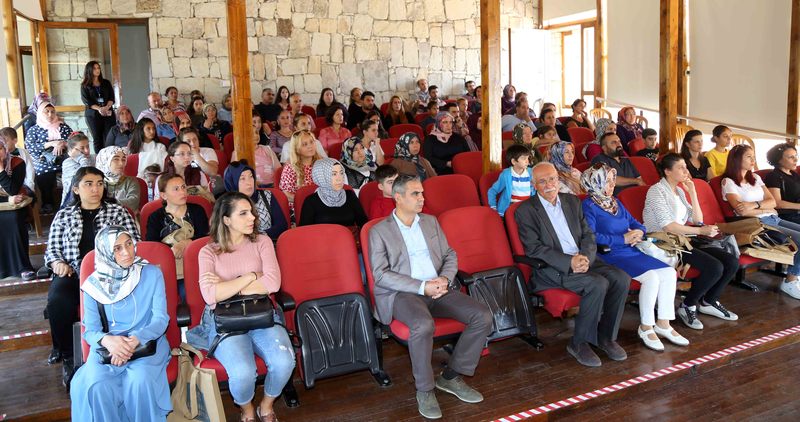 KARBEM, velileri LGS konusunda bilgilendirdi