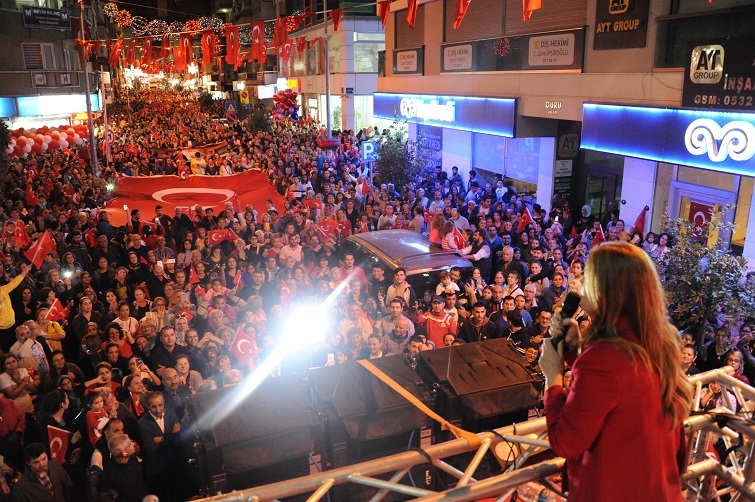 Balçova’da Cumhuriyet Sevdası Sığmadı