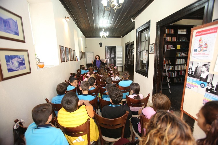 Masal Çarşambaları 12. Yaşında