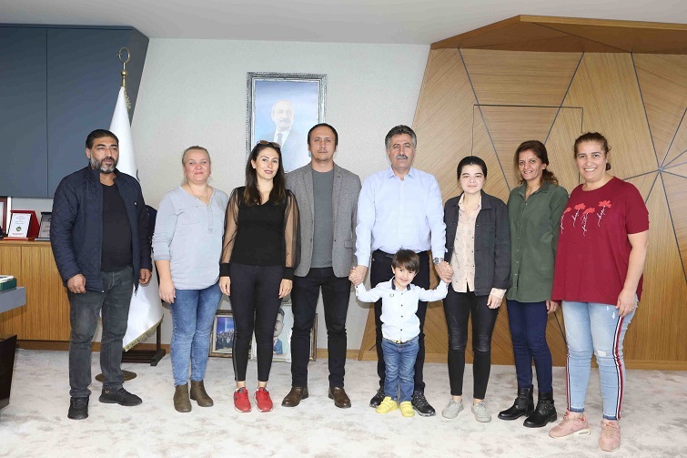 Bayraklı'ya gönüllü çevrecilerden destek