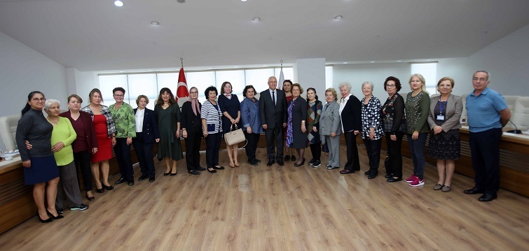 Karabağlar’da ‘İyilik Atölyesi’ kuruldu